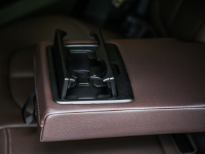 2021Ŀ sDrive20Li  g