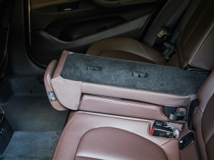 2021Ŀ sDrive20Li  g