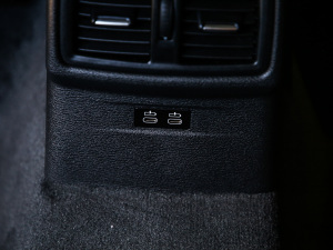 2021Ŀ sDrive20Li  g