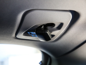 2021Ŀ sDrive20Li  g