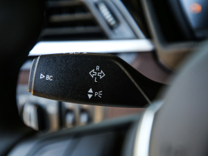 2021Ŀ sDrive20Li  п؅^