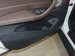 2021Ŀ sDrive20Li r ǰTg