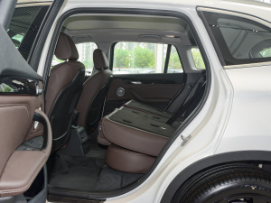 2021Ŀ sDrive20Li r ηŵ