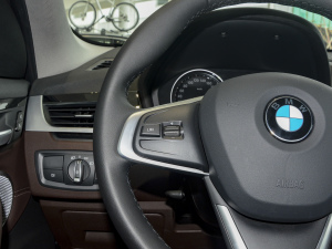 2021Ŀ sDrive20Li r(sh) п؅^(q)