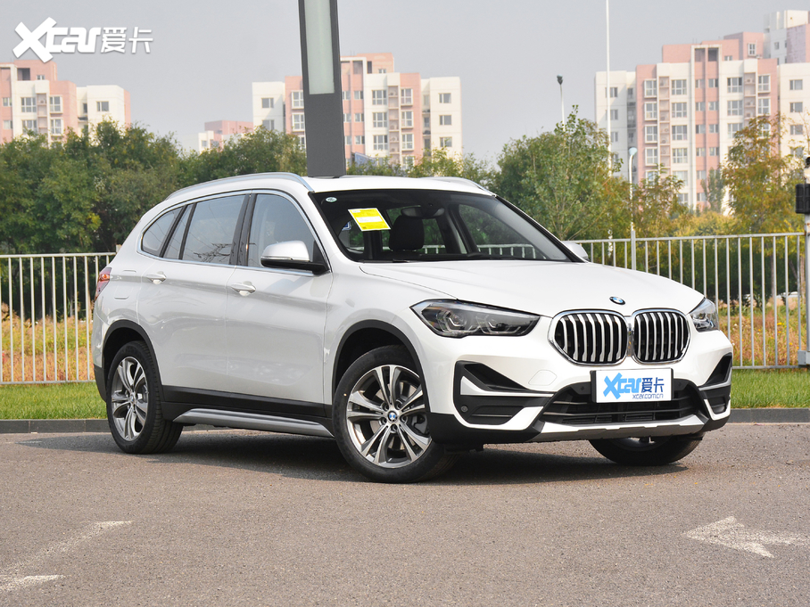 2021RX1Դ xDrive30Le 