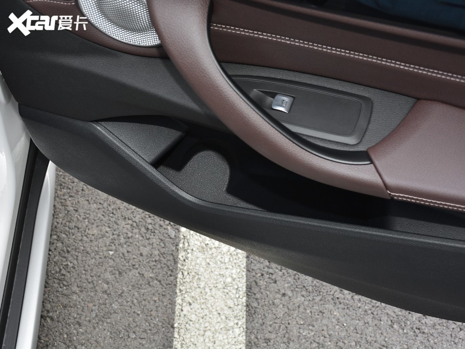 2021RX1Դ xDrive30Le 