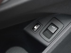 2021xDrive30Le  п؅^