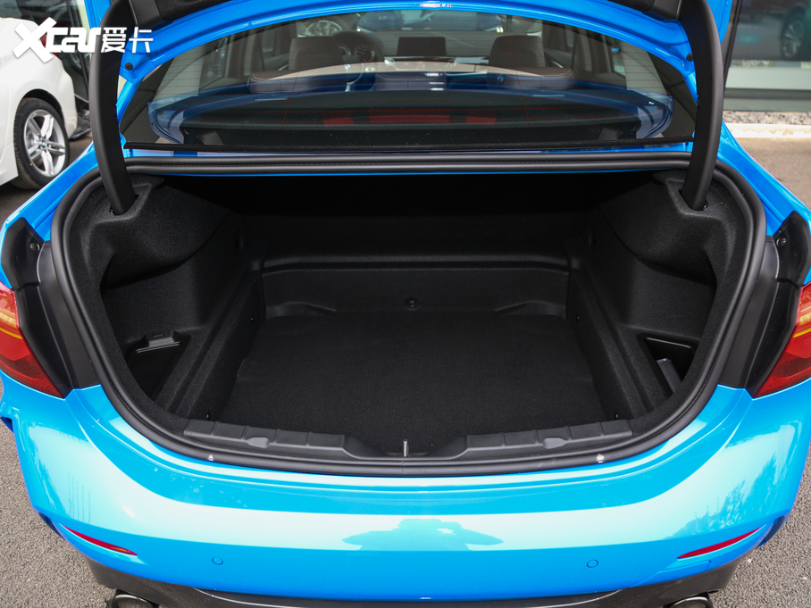 2021R1ϵ 120i M\ҹ