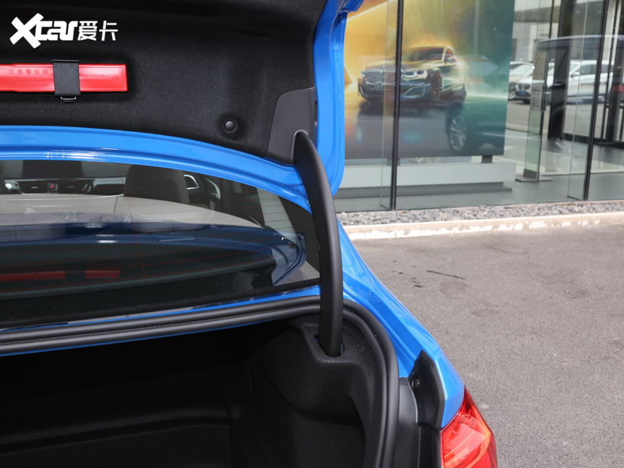 2021R1ϵ 120i M\(yn)(dng)ҹ