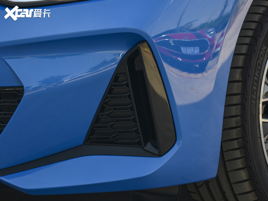 2021R1ϵ 120i M\Ӱ