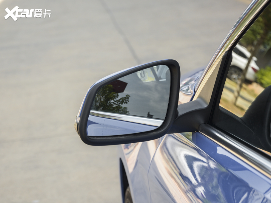 2021R1ϵ 120i M\Ӱ