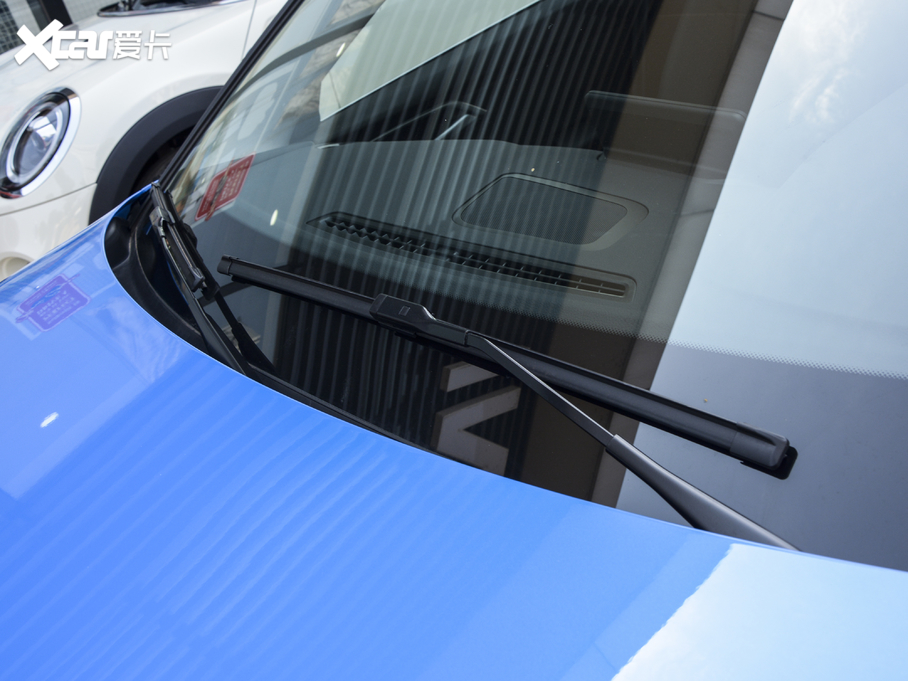 2021R1ϵ 120i M\Ӱ