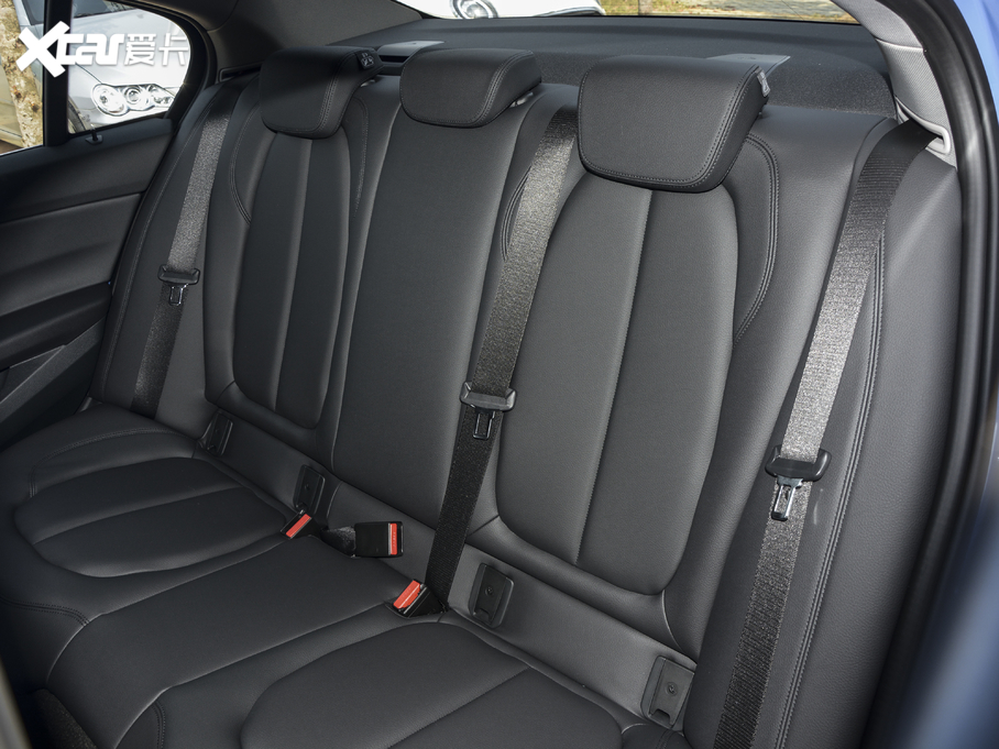 2021R1ϵ 120i M\Ӱ