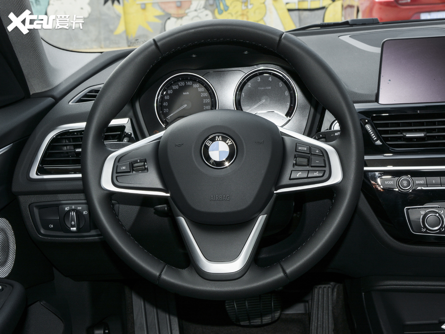 2021R1ϵ 120i M\Ӱ