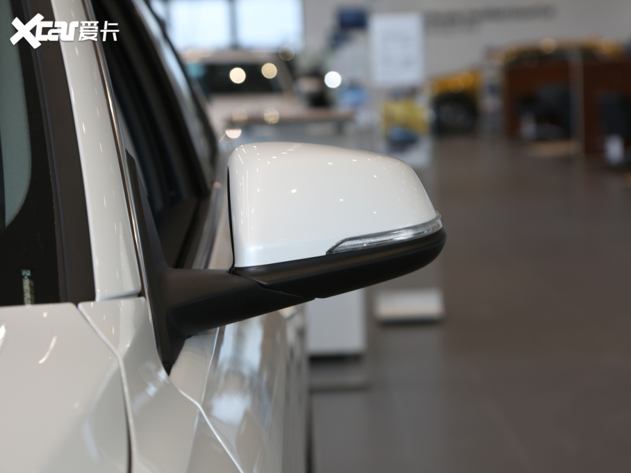 2021R1ϵ 120i M\Ӱ