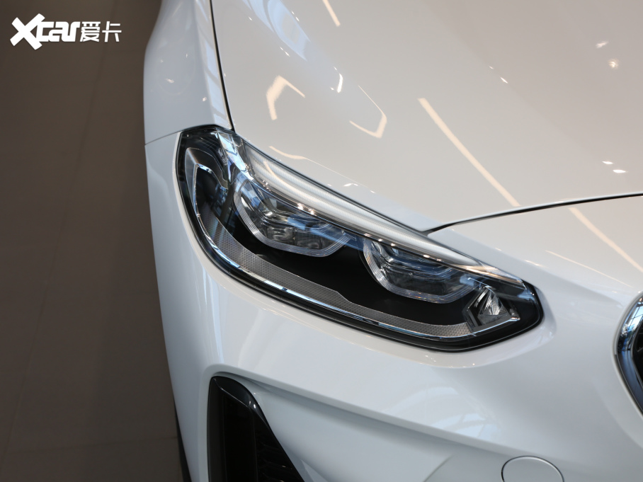 2021R1ϵ 120i M\Ӱ