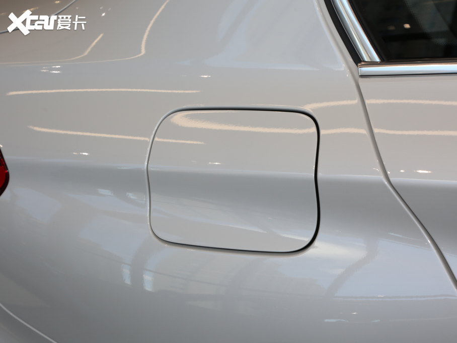 2021R1ϵ 120i M\Ӱ