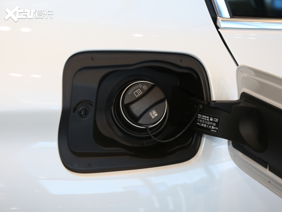 2021R1ϵ 120i M\Ӱ