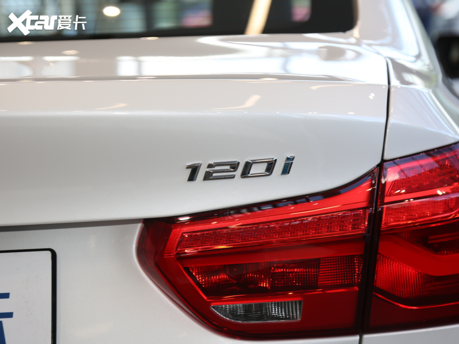 2021R1ϵ 120i M\Ӱ