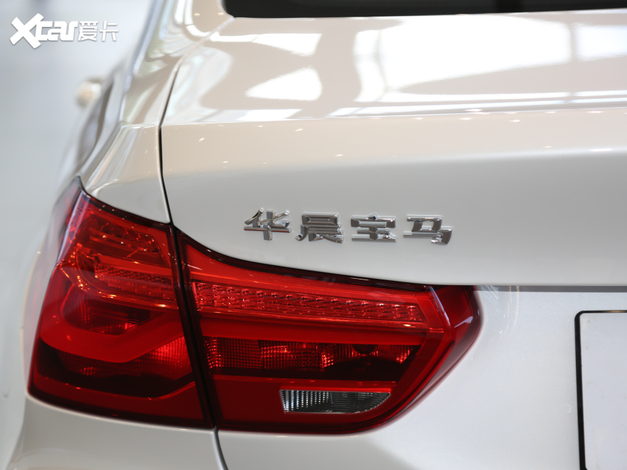 2021R1ϵ 120i M\Ӱ