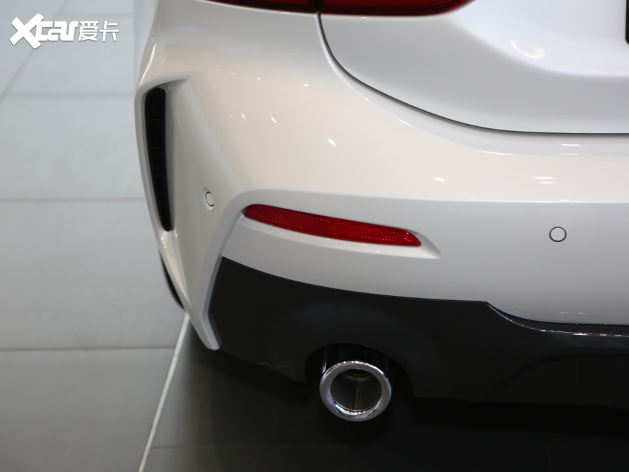 2021R1ϵ 120i M\Ӱ