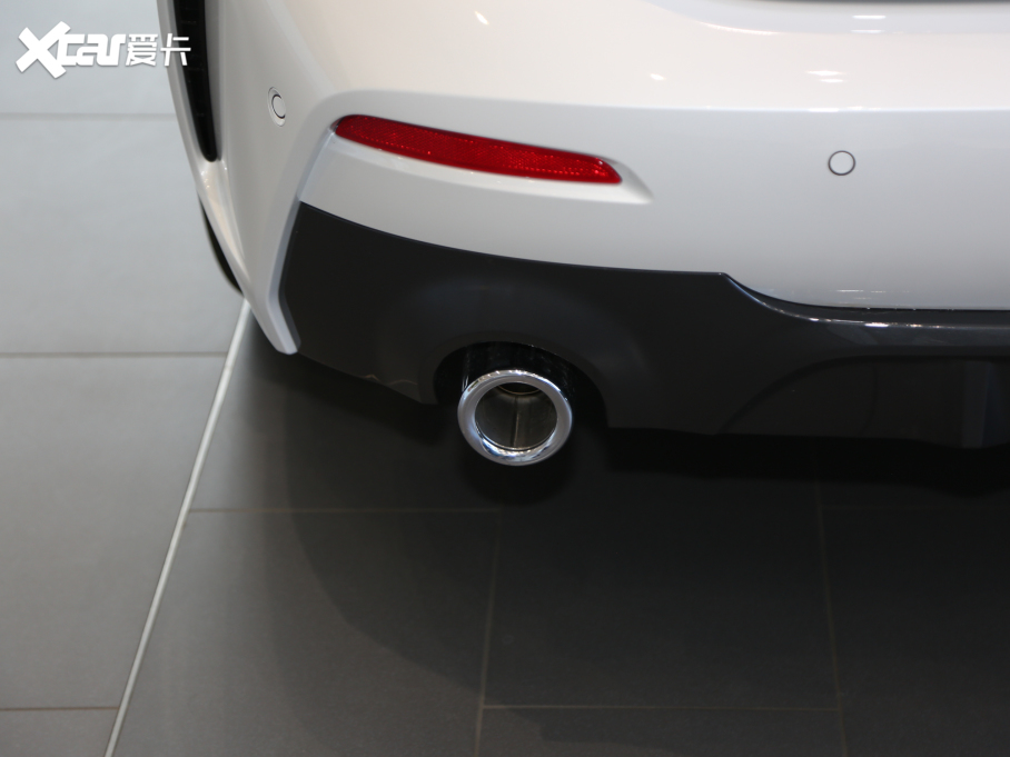 2021R1ϵ 120i M\Ӱ