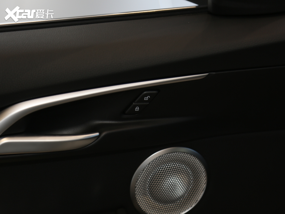 2021R1ϵ 120i M\Ӱ