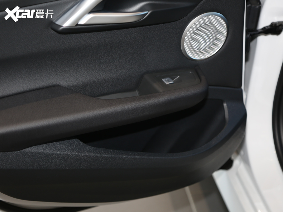 2021R1ϵ 120i M\Ӱ