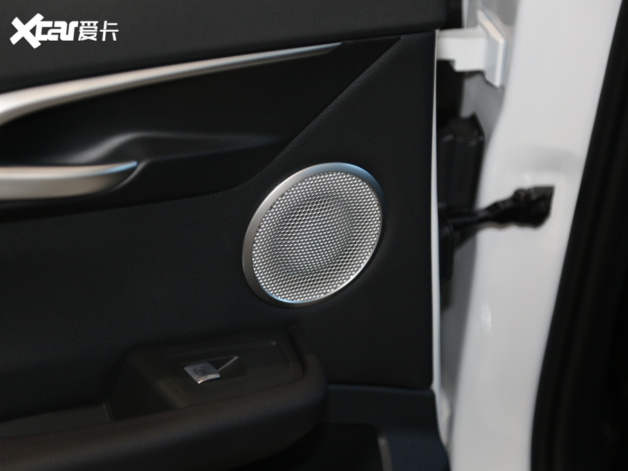 2021R1ϵ 120i M\Ӱ