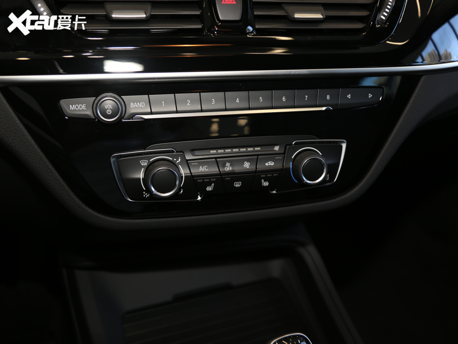 2021R1ϵ 120i M\Ӱ