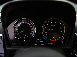 2021款125i M运动曜夜版 仪表