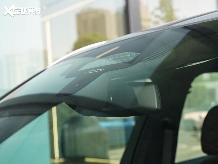 2022RX5 xDrive 40Li M\b