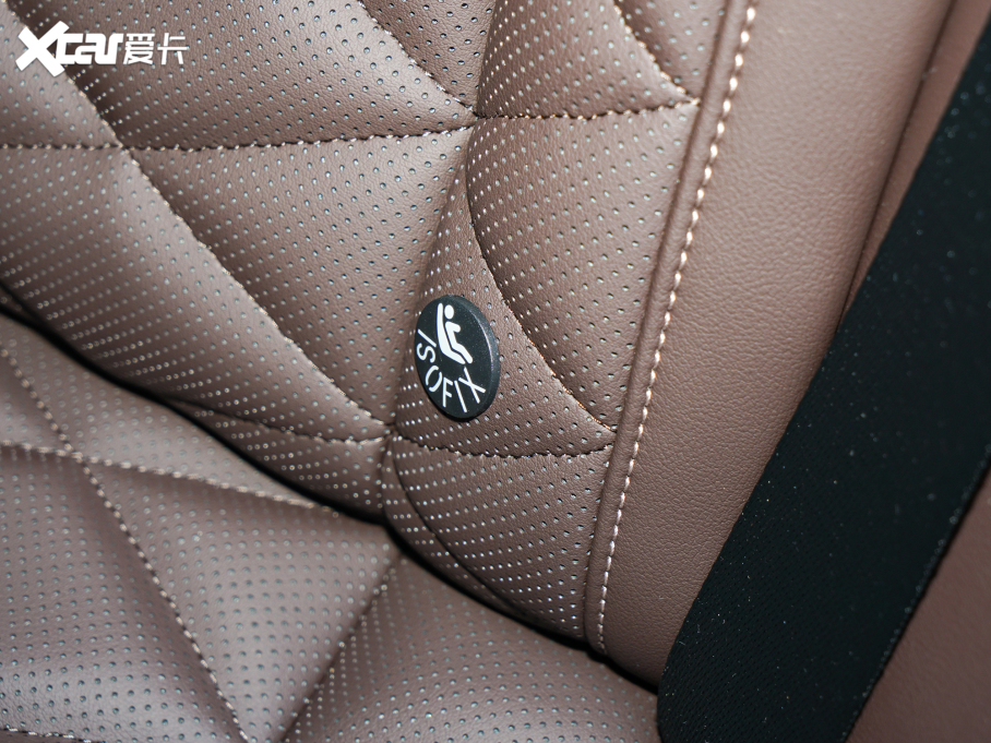 2022RX5 xDrive 40Li M\b