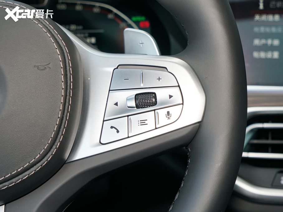 2022RX5 xDrive 40Li M\b