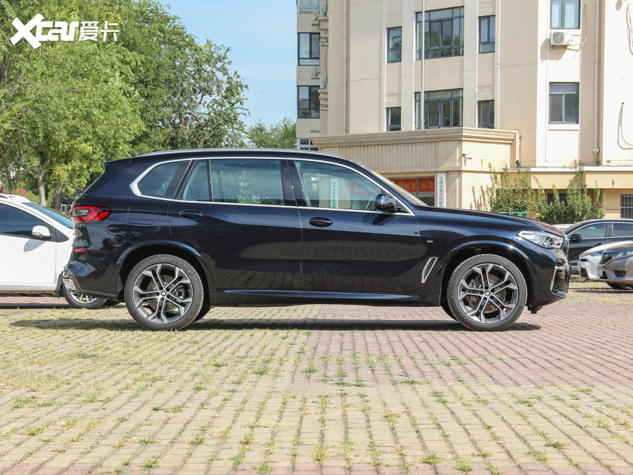 2022RX5 Ŀ xDrive 40Li M\b