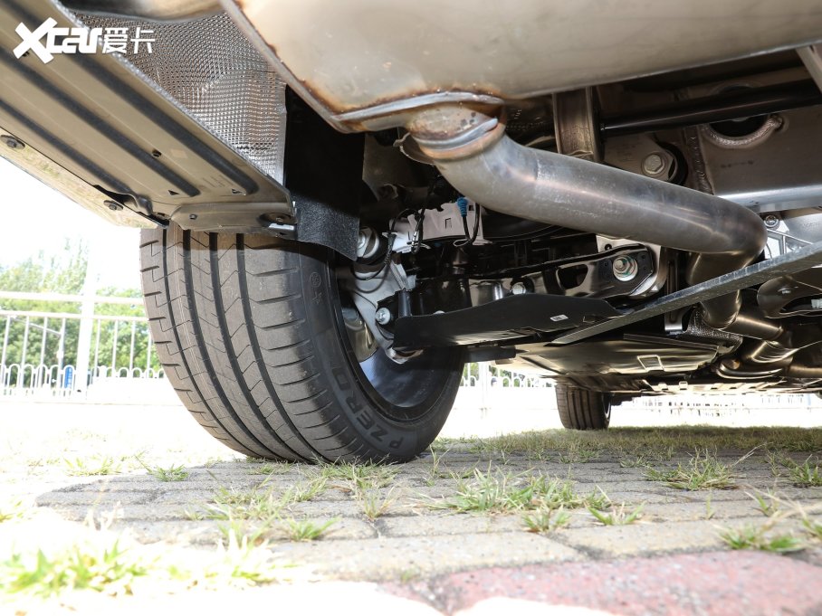 2022RX5 Ŀ xDrive 40Li M\b