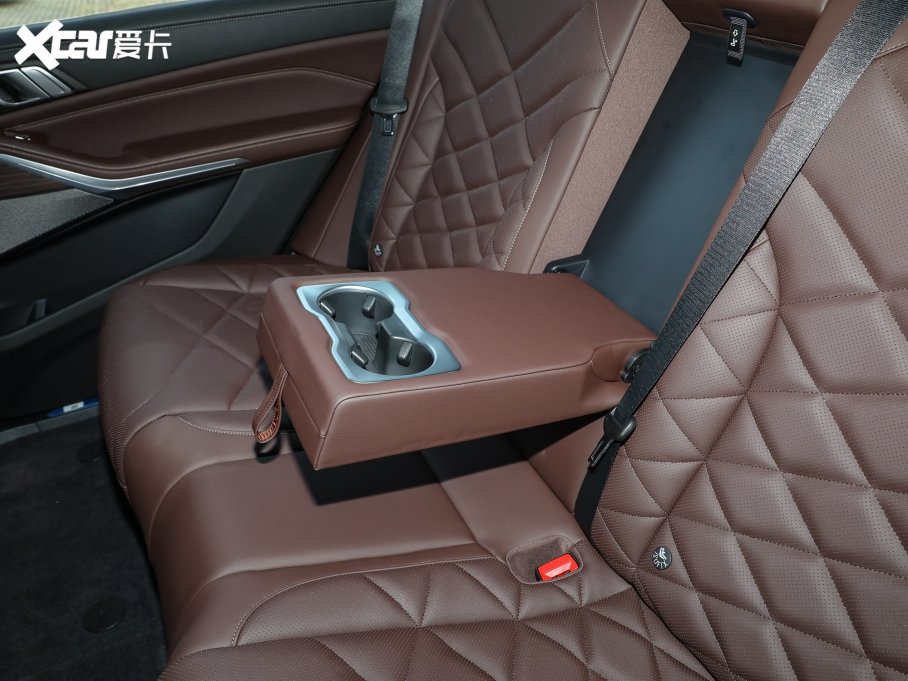 2022RX5 Ŀ xDrive 40Li M\b