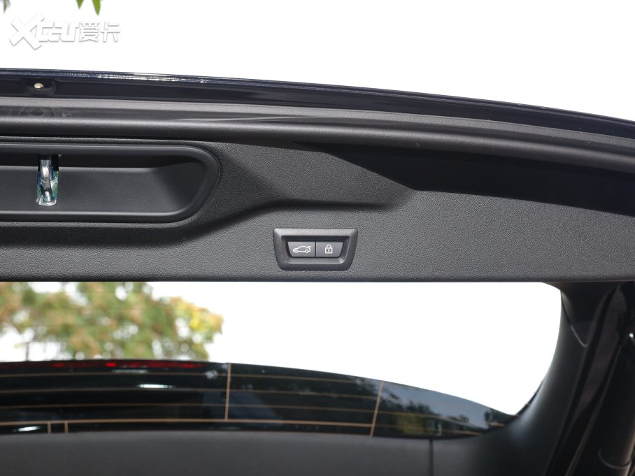 2022RX5 Ŀ xDrive 40Li M\b