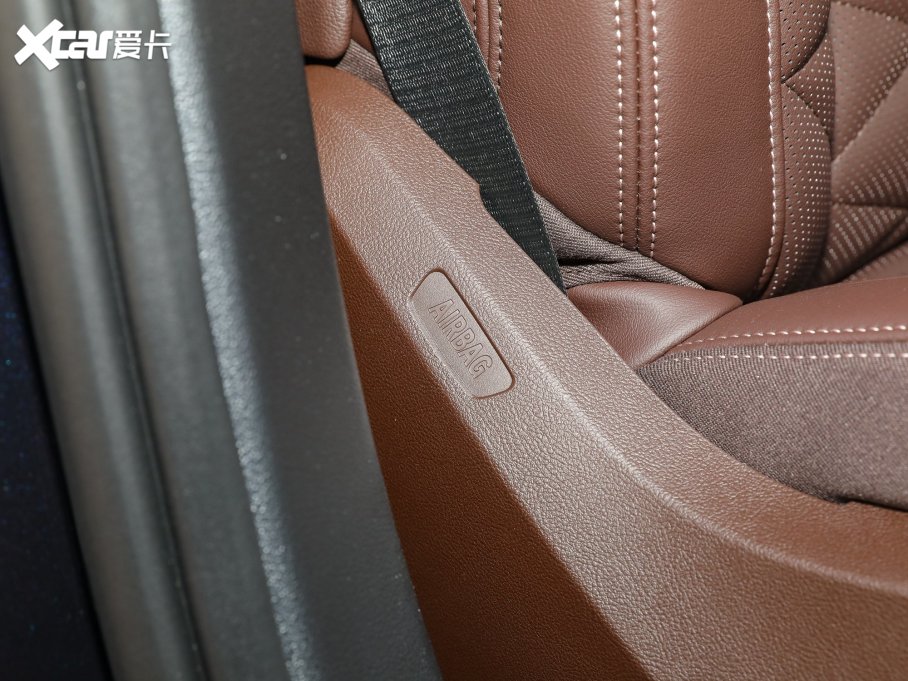 2022RX5 Ŀ xDrive 40Li M\(yn)(dng)b