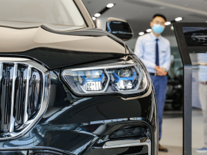 2022xDrive 30Li M\b ^