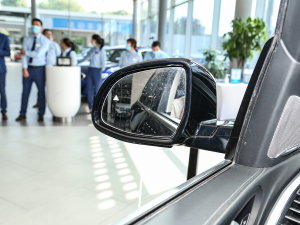 2022xDrive 30Li M\b ^