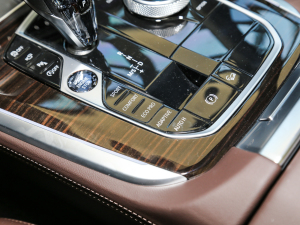 2022xDrive 30Li M\b п؅^