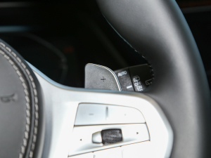 2022xDrive 30Li M\b п؅^