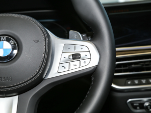 2022xDrive 30Li M\b п؅^