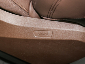 2022xDrive 30Li M\b п؅^