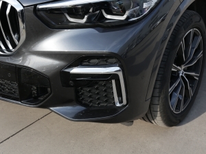 2022xDrive 30Li M\b ^