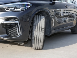 2022xDrive 30Li M\b ^