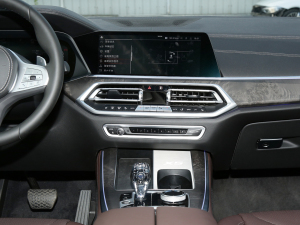 2022xDrive 30Li M\b п_