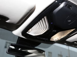 2022xDrive 30Li M\(yn)(dng)b п؅^(q)