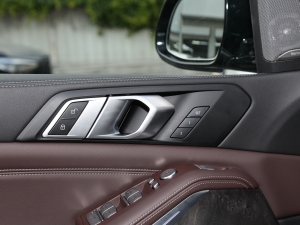 2022xDrive 30Li M\(yn)(dng)b п؅^(q)